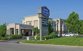 Hampton Inn & Suites Youngstown-Canfield